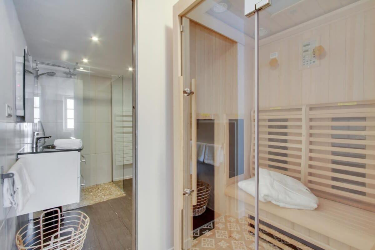 Palm House Sauna City Center Ideal Insead Фонтенбло Екстер'єр фото